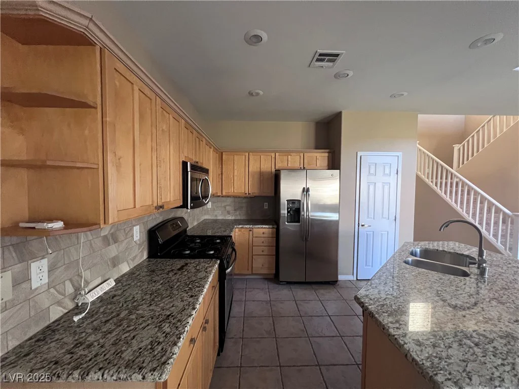 10488 Beckaville, Las Vegas, NV 89129