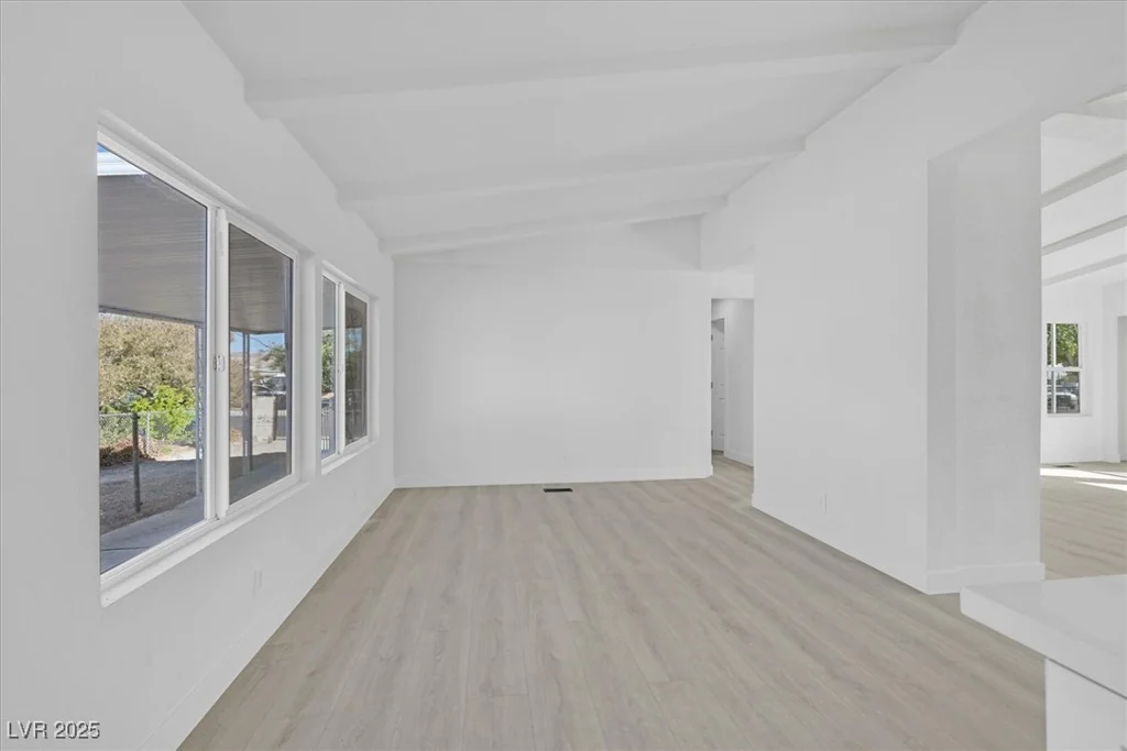 3387 Encina, Las Vegas, NV 89121