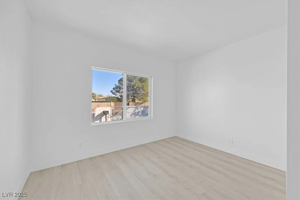 3387 Encina, Las Vegas, NV 89121