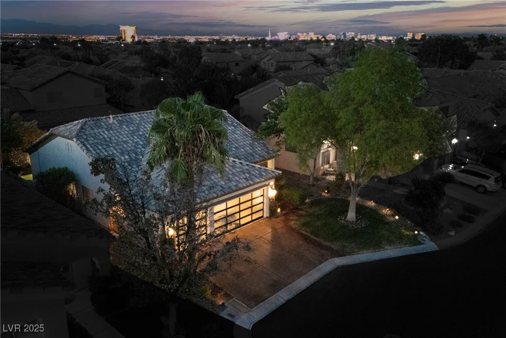 140 Cora Hills, Las Vegas, NV 89148