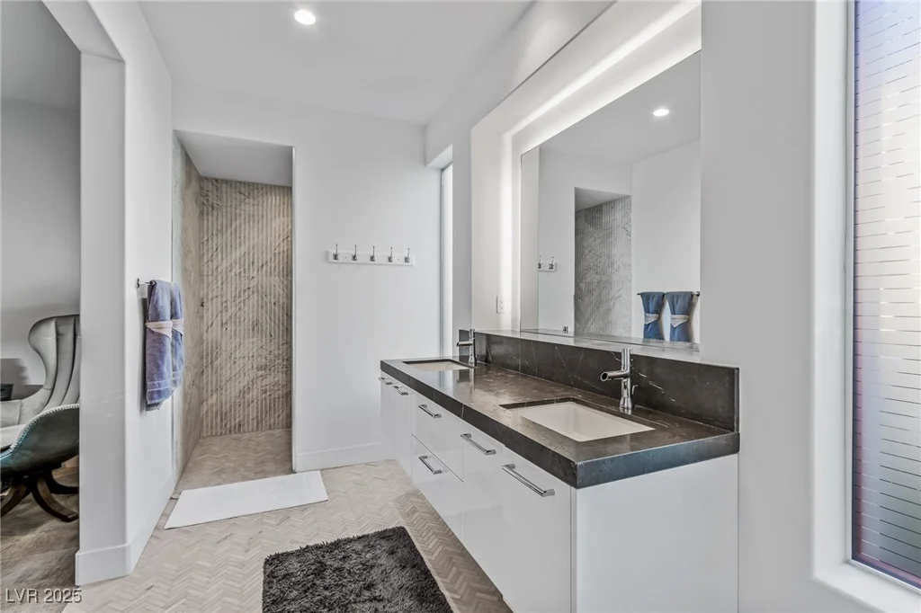 371 Tranquil Peak, Henderson, NV 89012