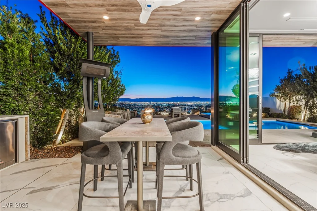 371 Tranquil Peak, Henderson, NV 89012