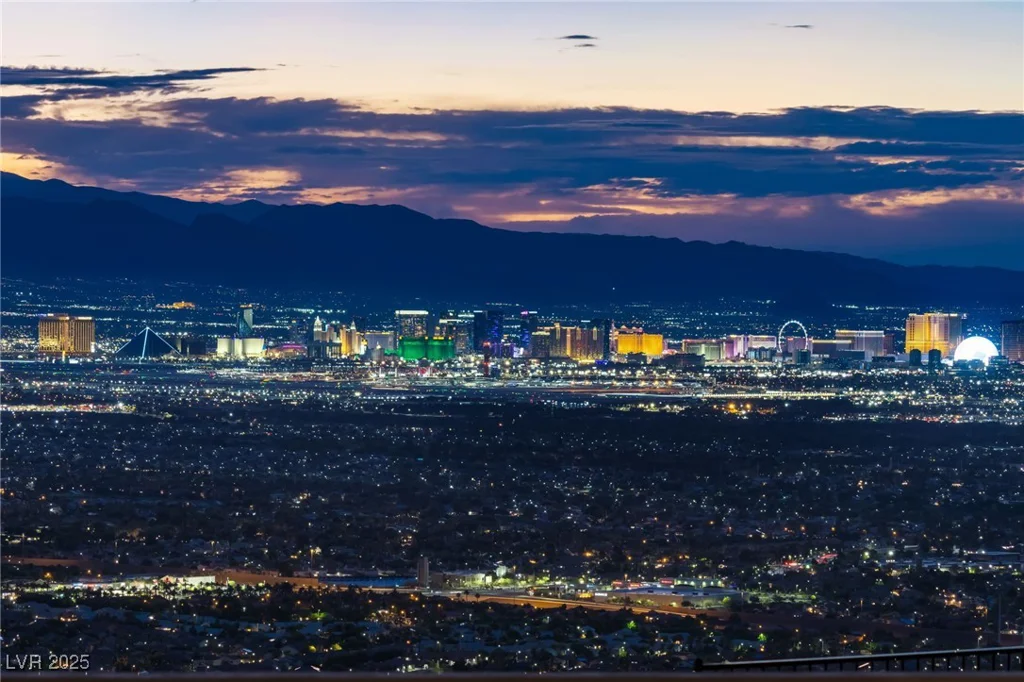 371 Tranquil Peak, Henderson, NV 89012