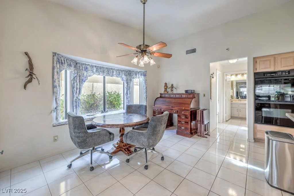3128 Pelican Beach, Las Vegas, NV 89117