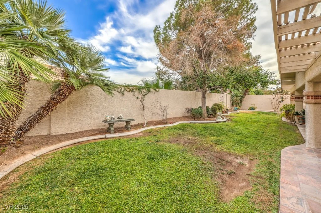 3128 Pelican Beach, Las Vegas, NV 89117