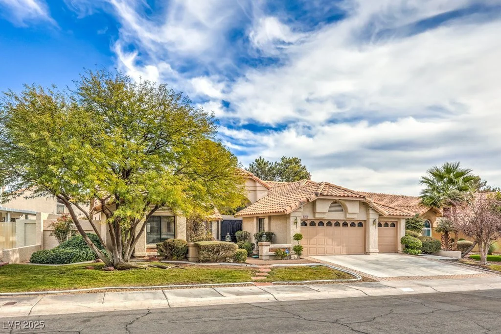 3128 Pelican Beach, Las Vegas, NV 89117