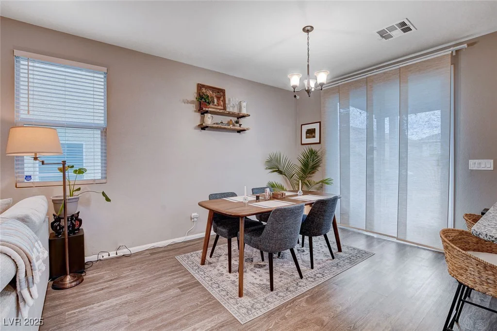 7960 Brookside Falls, Las Vegas, NV 89166
