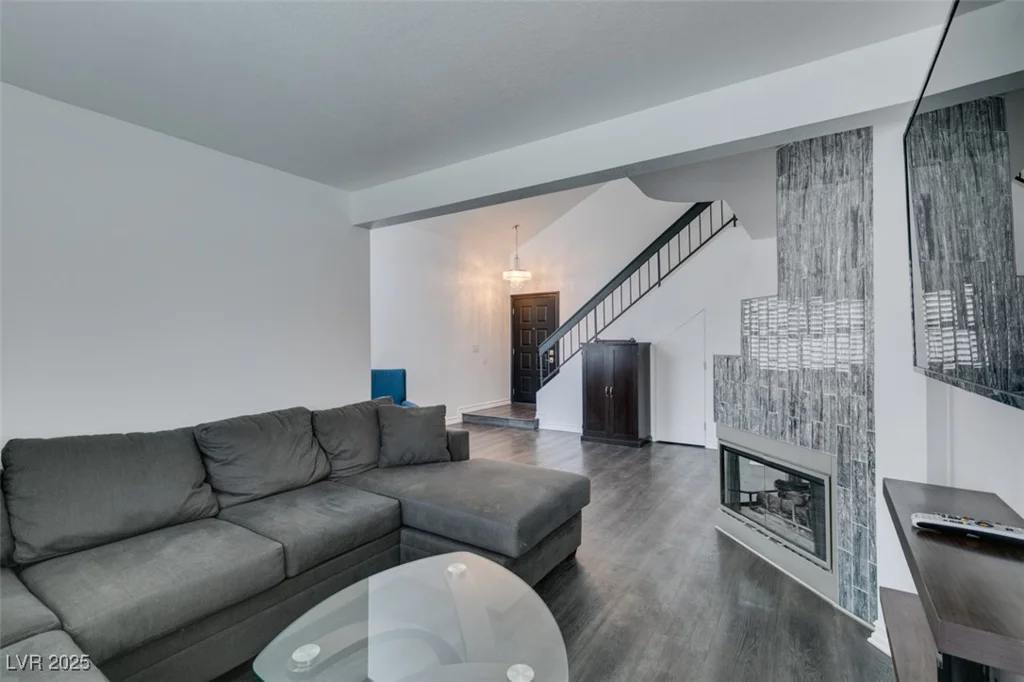 8424 Oyster, Las Vegas, NV 89128
