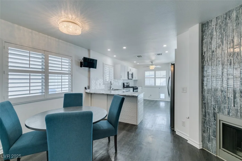 8424 Oyster, Las Vegas, NV 89128