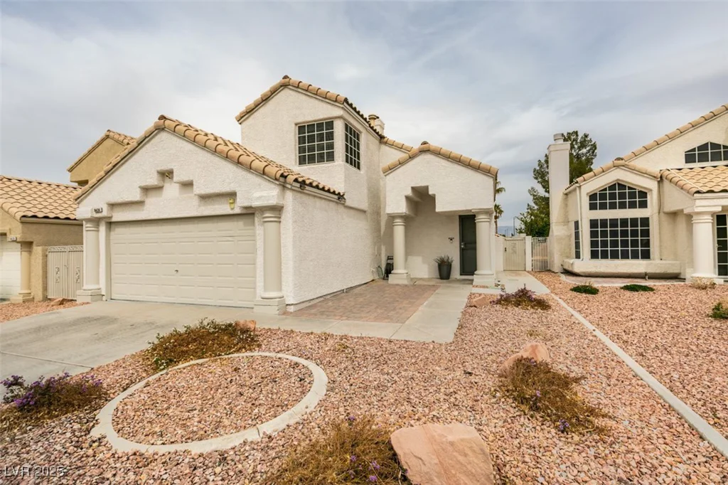 8424 Oyster, Las Vegas, NV 89128