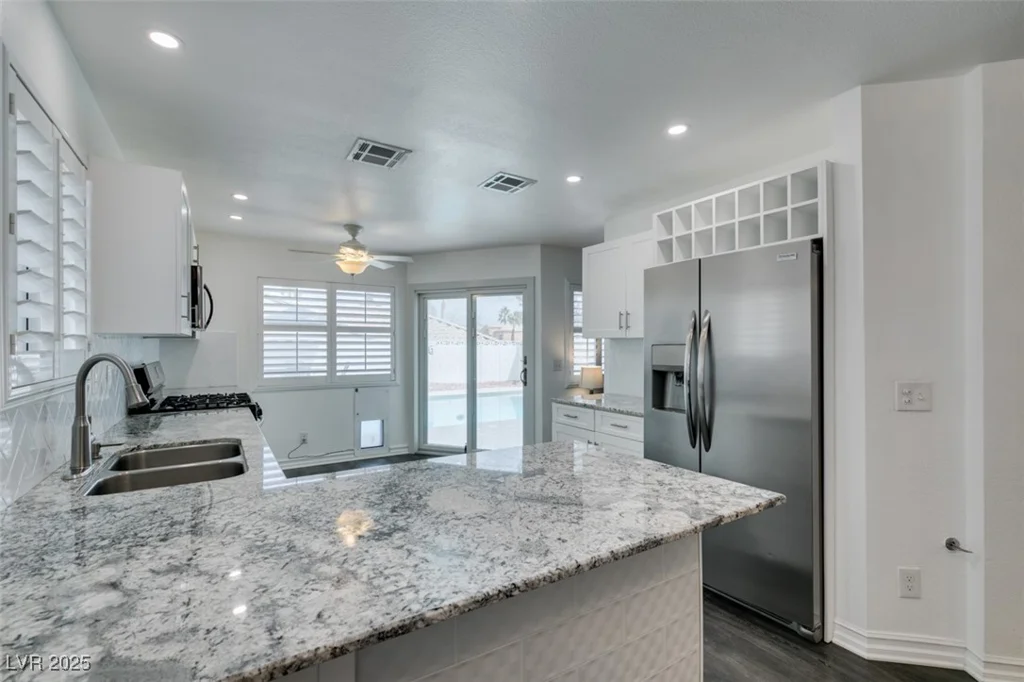 8424 Oyster, Las Vegas, NV 89128