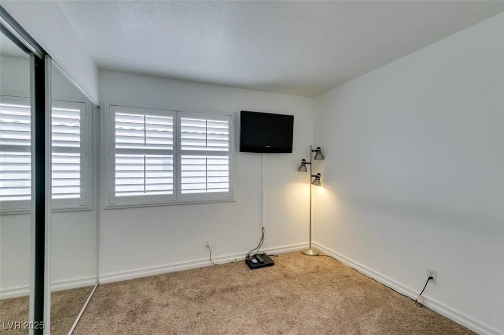 8424 Oyster, Las Vegas, NV 89128