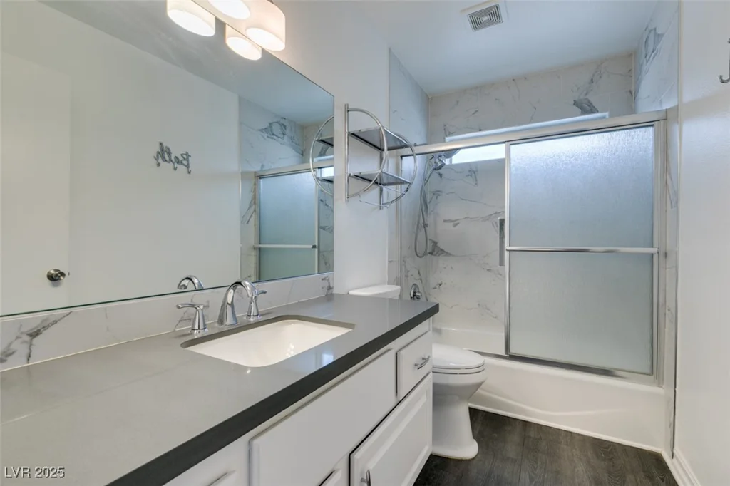 8424 Oyster, Las Vegas, NV 89128