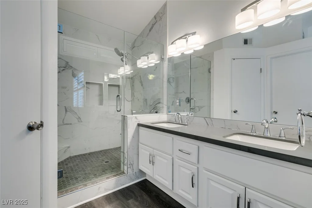 8424 Oyster, Las Vegas, NV 89128