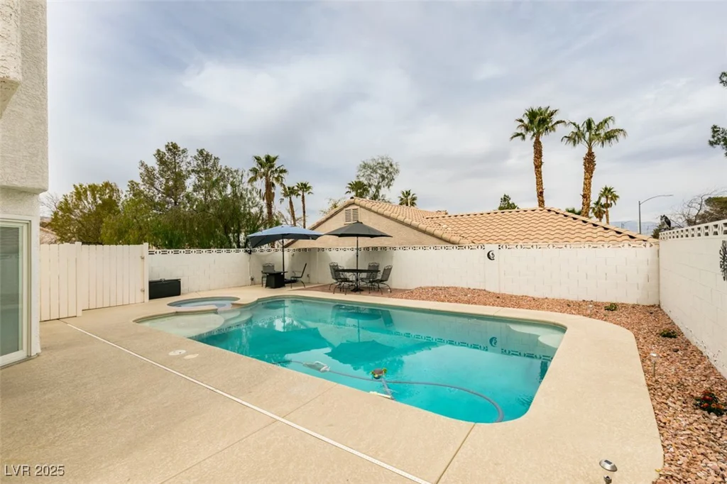 8424 Oyster, Las Vegas, NV 89128