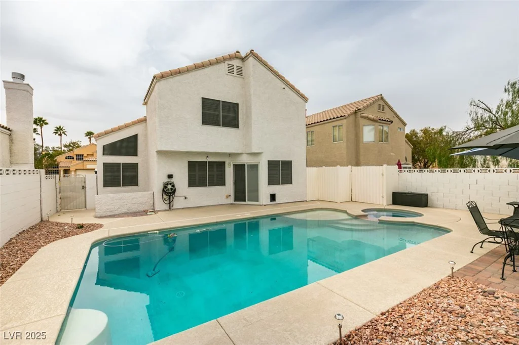 8424 Oyster, Las Vegas, NV 89128