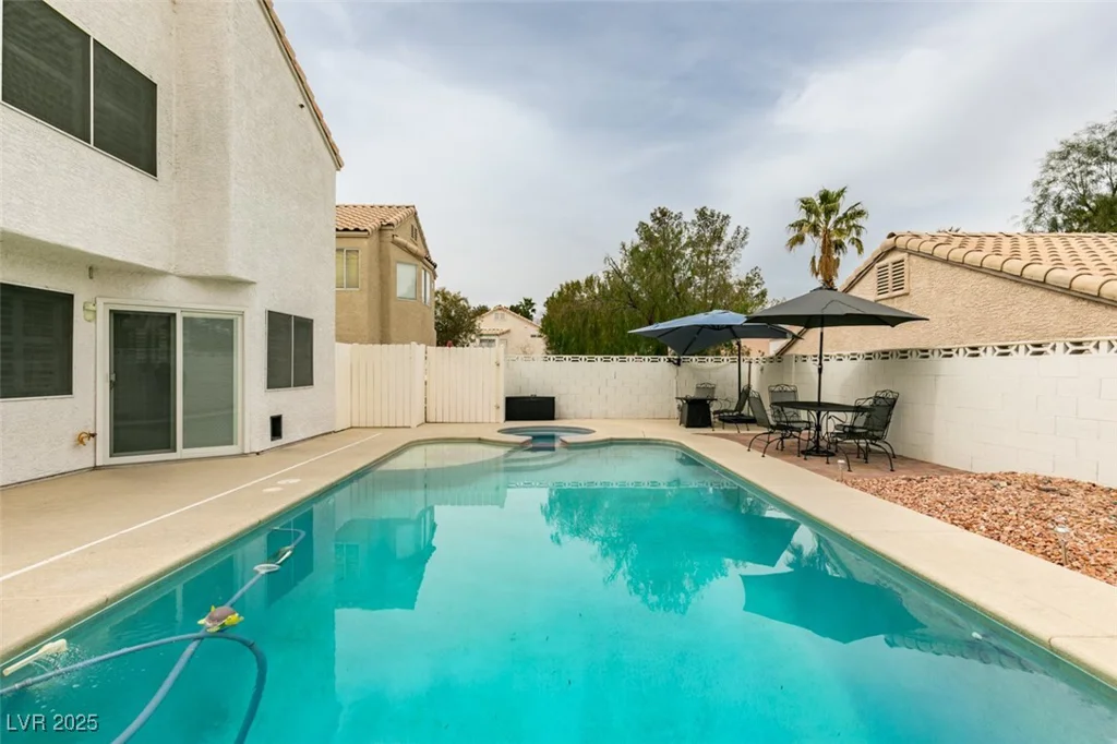 8424 Oyster, Las Vegas, NV 89128