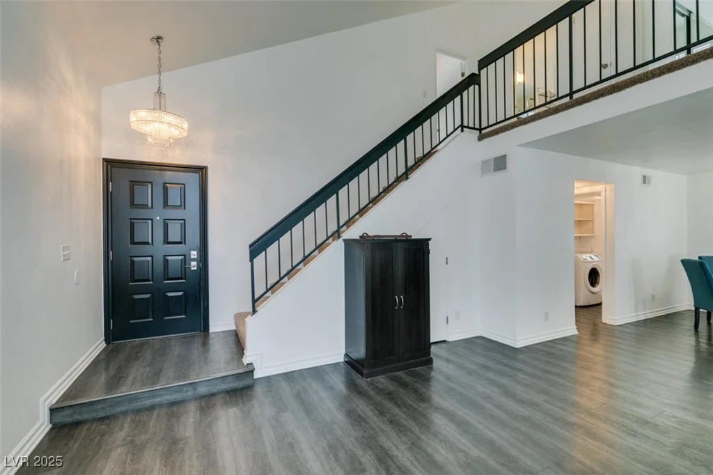 8424 Oyster, Las Vegas, NV 89128