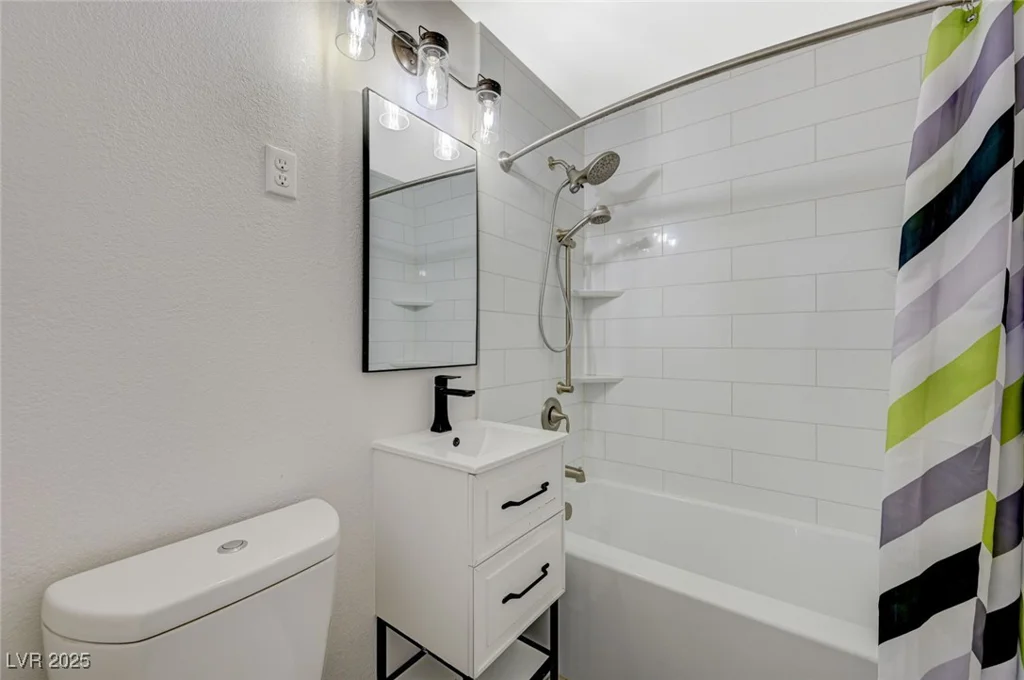 1212 Reynolds, North Las Vegas, NV 89030