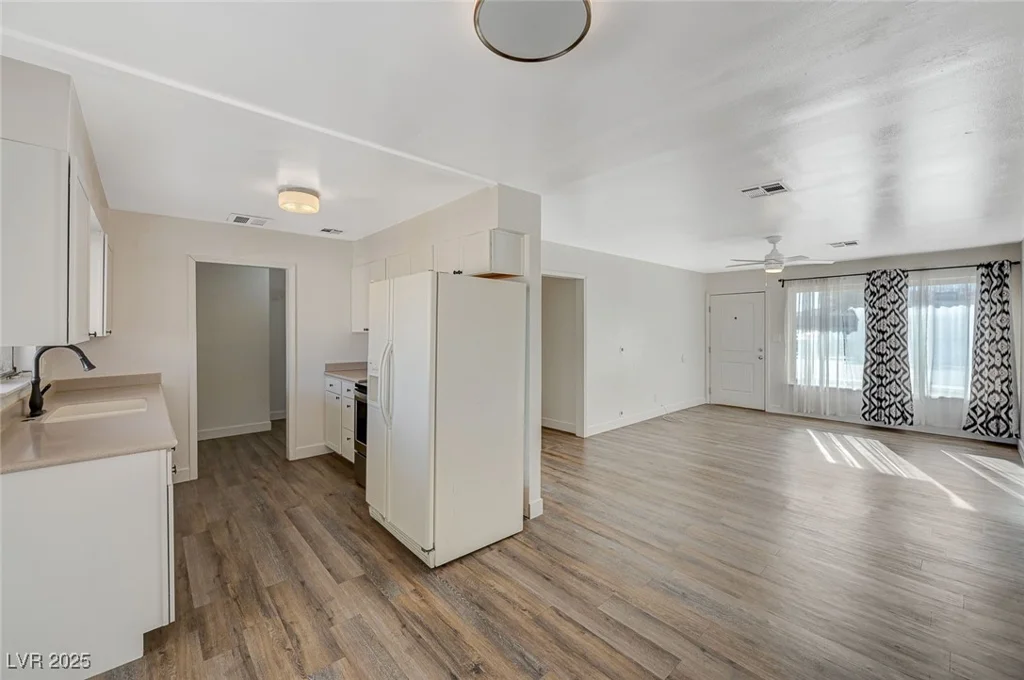 1212 Reynolds, North Las Vegas, NV 89030