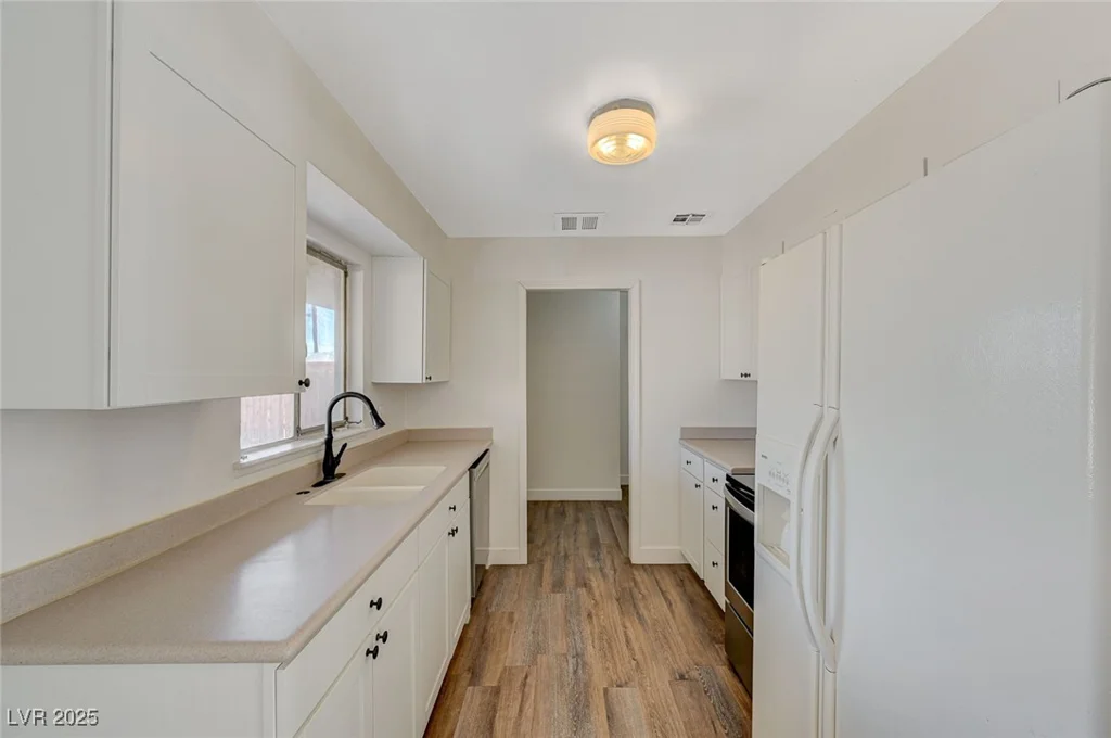 1212 Reynolds, North Las Vegas, NV 89030