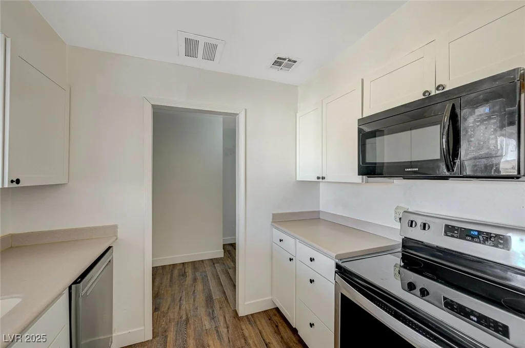 1212 Reynolds, North Las Vegas, NV 89030