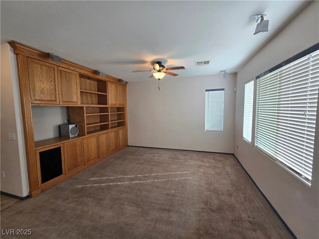 1113 Dawn Valley, North Las Vegas, NV 89031
