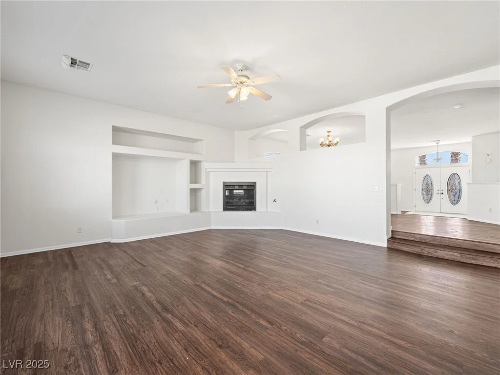 9307 Bondeno, Las Vegas, NV 89123