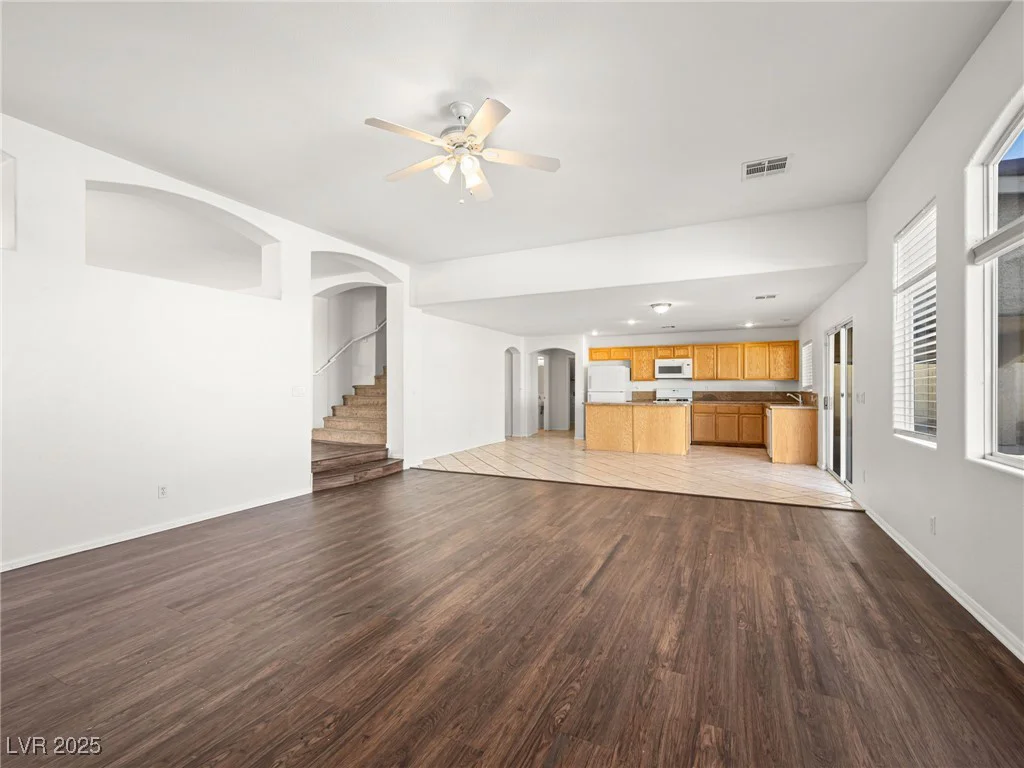 9307 Bondeno, Las Vegas, NV 89123