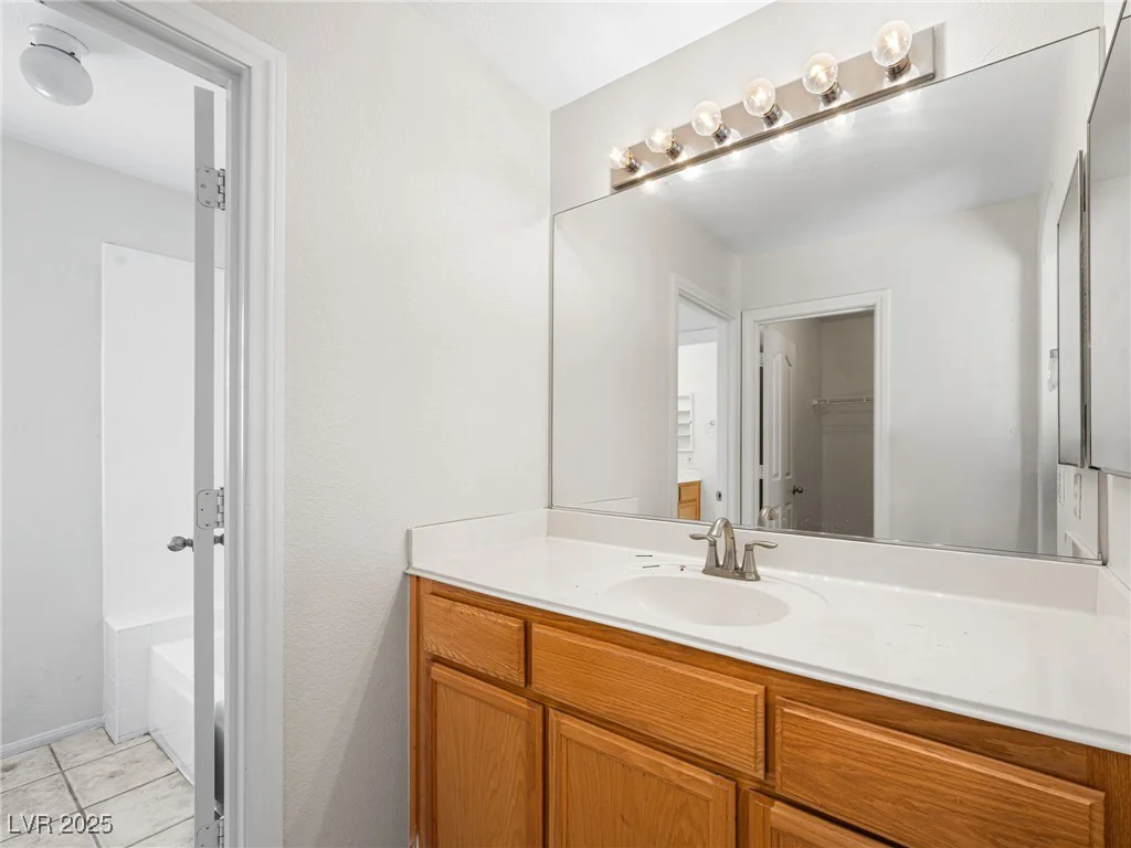 9307 Bondeno, Las Vegas, NV 89123