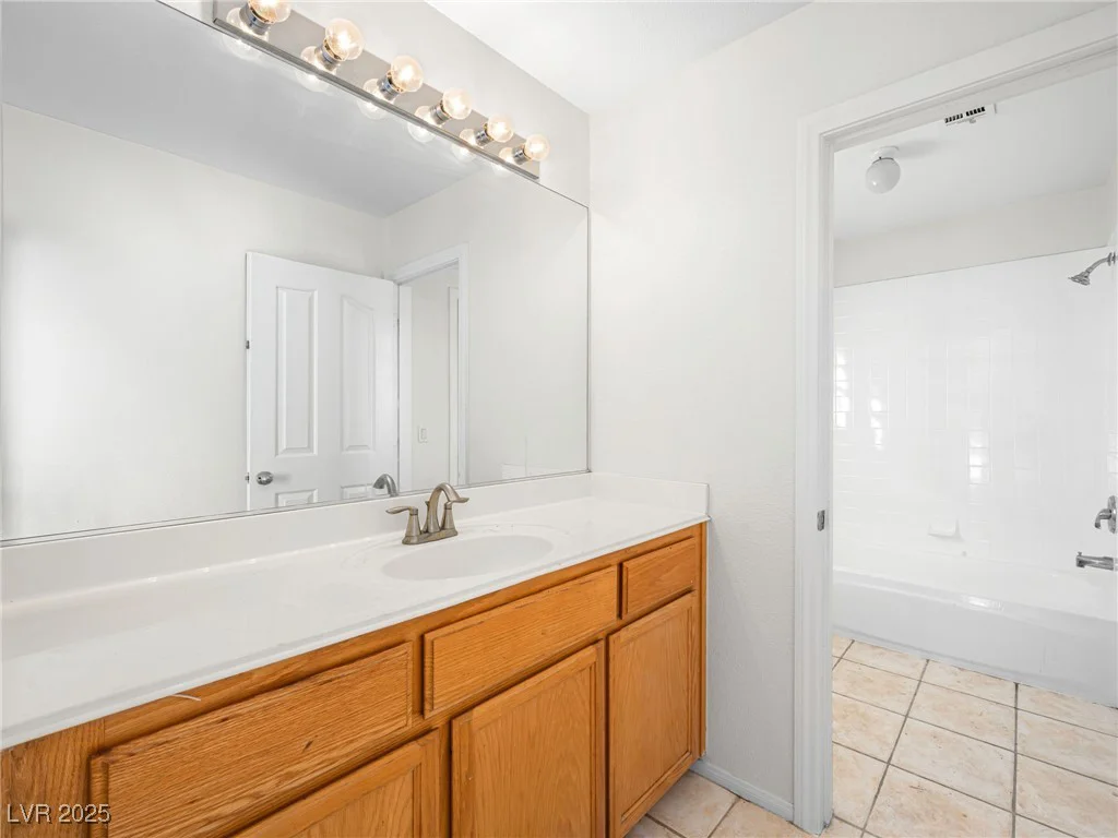 9307 Bondeno, Las Vegas, NV 89123