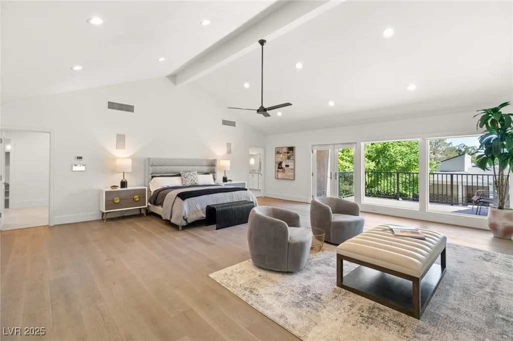 2327 ALTA, Las Vegas, NV 89107