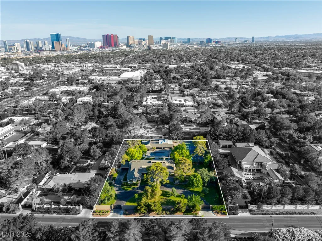 2327 ALTA, Las Vegas, NV 89107