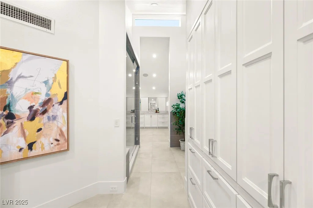 2327 ALTA, Las Vegas, NV 89107
