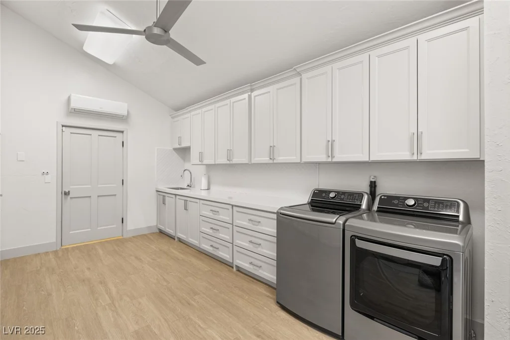 2327 ALTA, Las Vegas, NV 89107