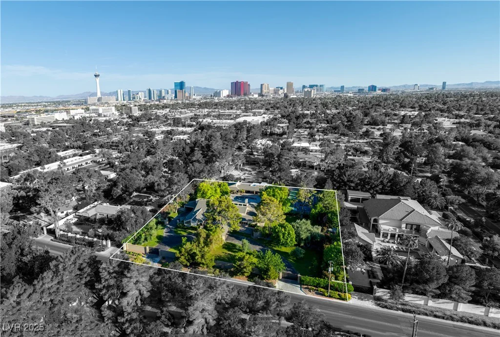 2327 ALTA, Las Vegas, NV 89107