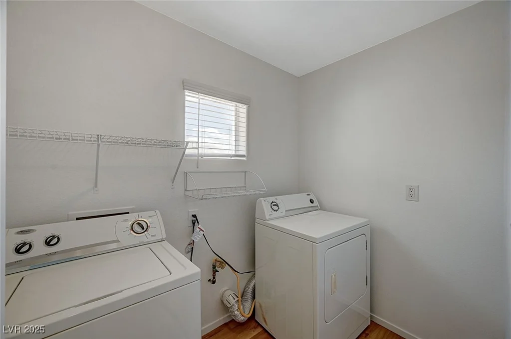 9204 Weeping Hollow, Las Vegas, NV 89178
