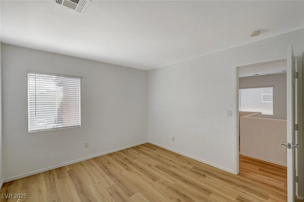 9204 Weeping Hollow, Las Vegas, NV 89178