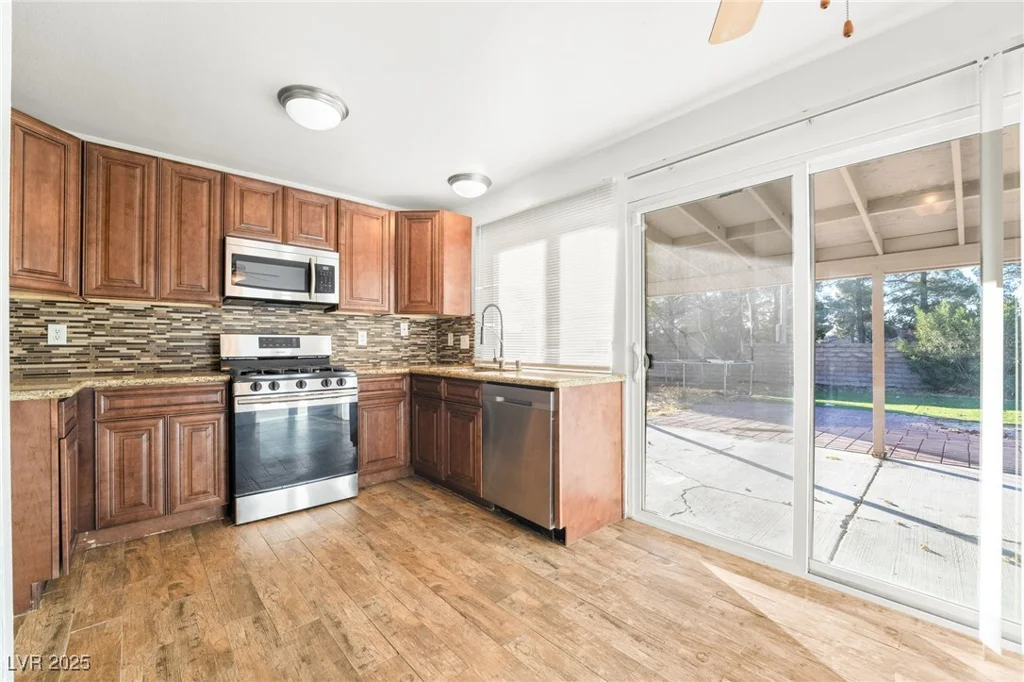 4878 Castle Rock, Las Vegas, NV 89147