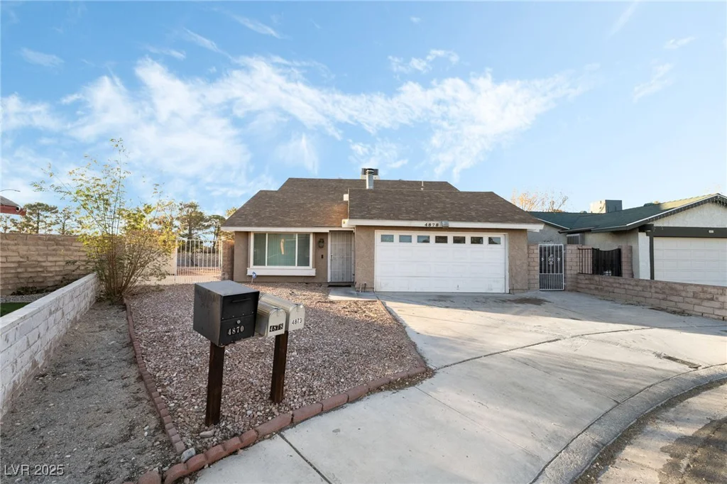 4878 Castle Rock, Las Vegas, NV 89147