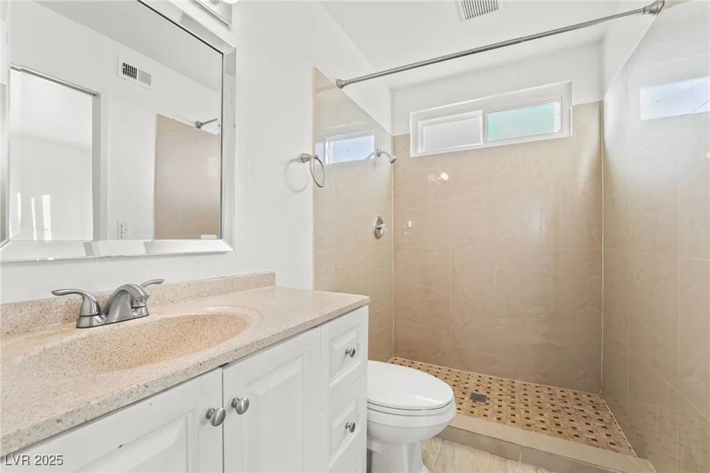 4878 Castle Rock, Las Vegas, NV 89147