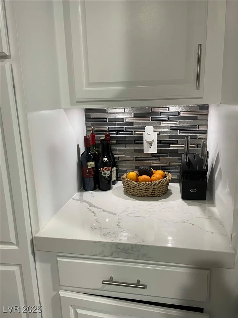 9356 Sparkling Waters, Las Vegas, NV 89129