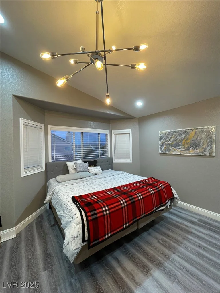 9356 Sparkling Waters, Las Vegas, NV 89129