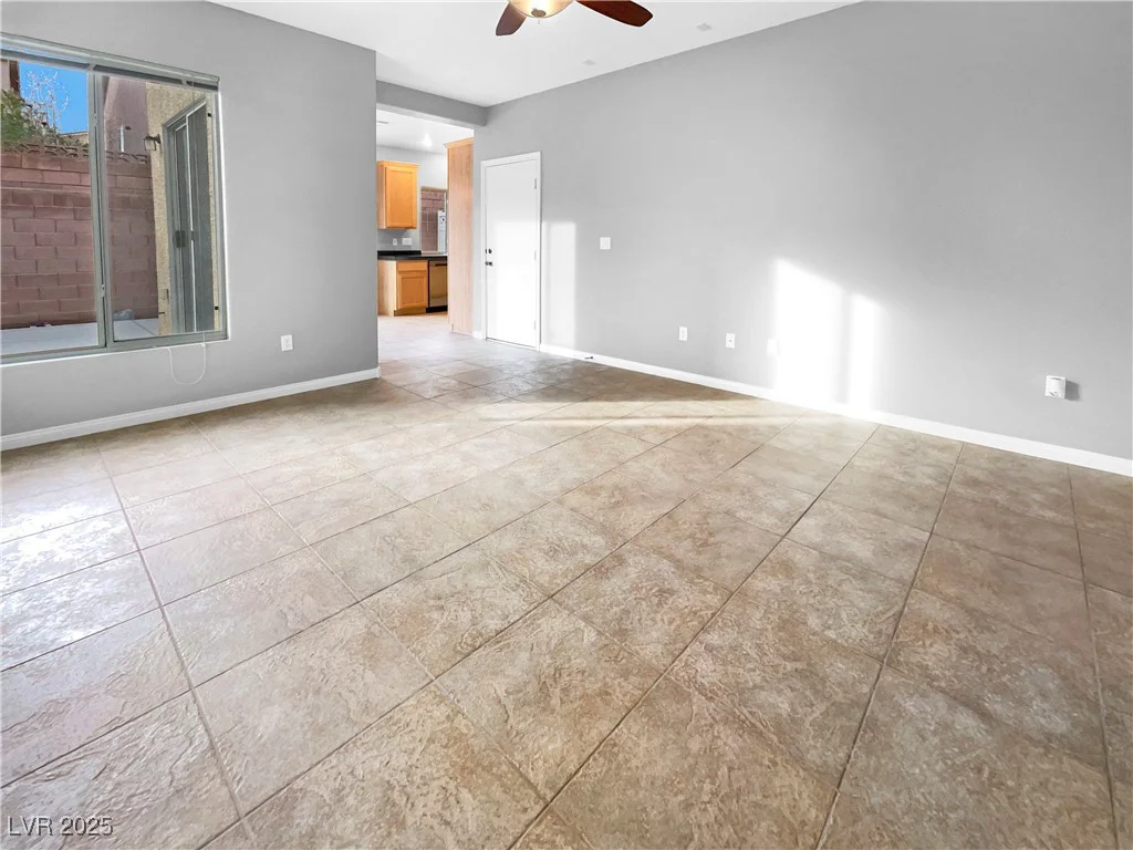 8177 Golden Flowers, Las Vegas, NV 89139