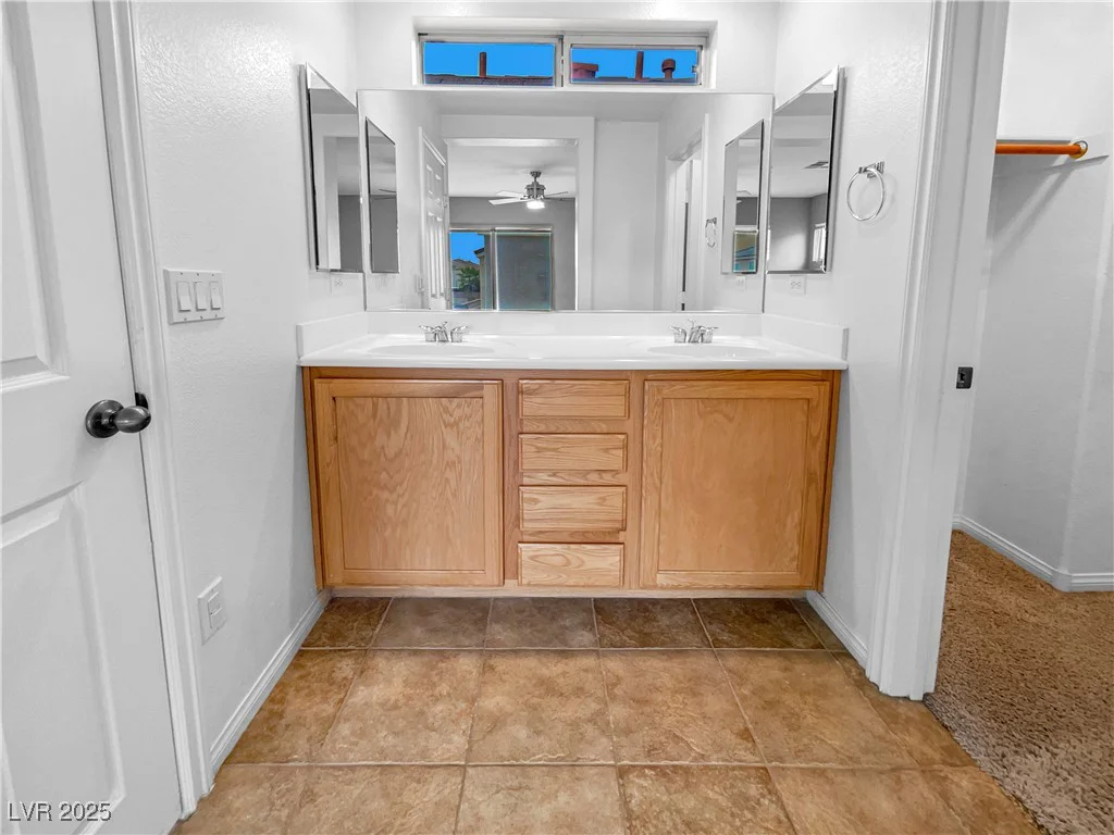 8177 Golden Flowers, Las Vegas, NV 89139