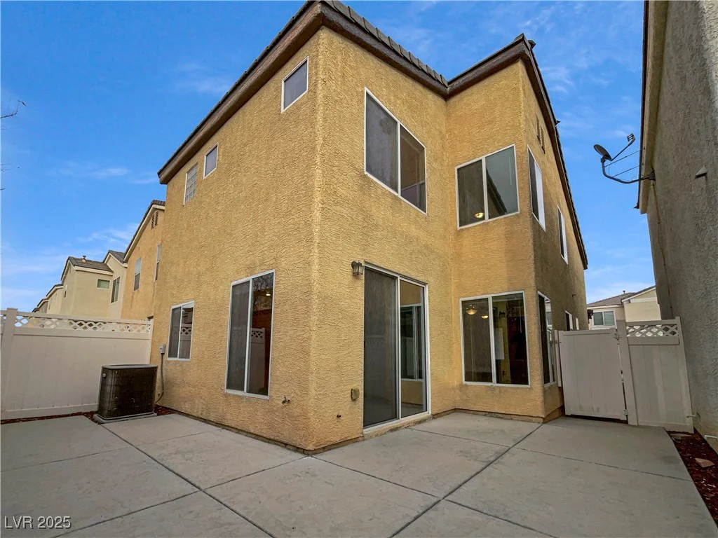 8177 Golden Flowers, Las Vegas, NV 89139