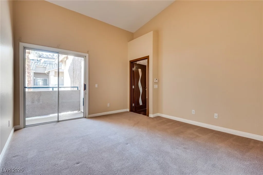 2153 Gravel Hill, Las Vegas, NV 89117