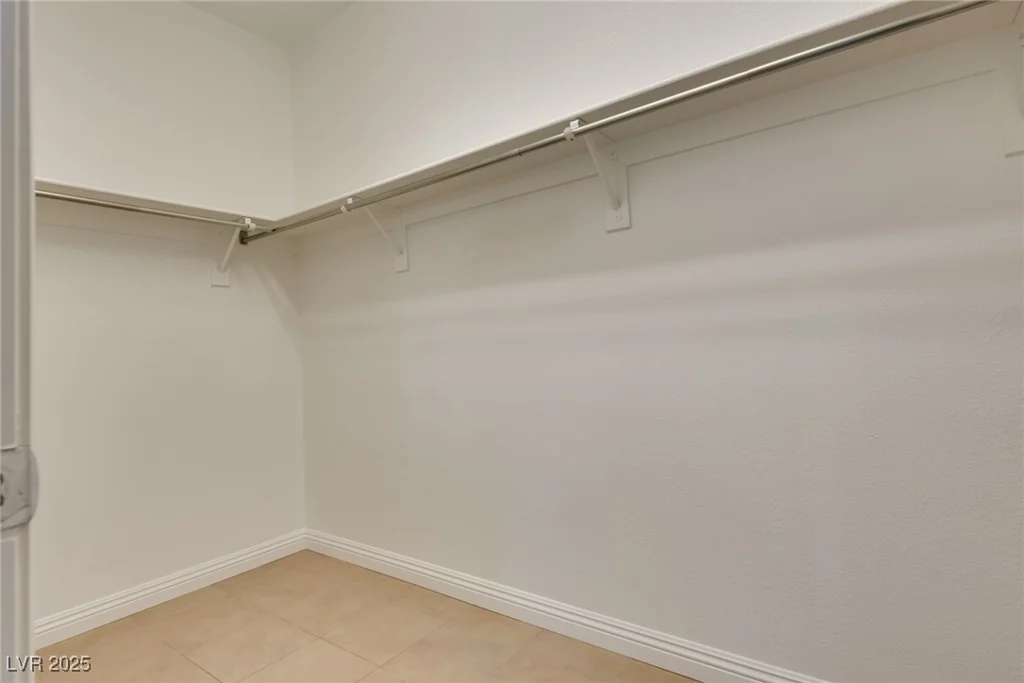 2153 Gravel Hill, Las Vegas, NV 89117