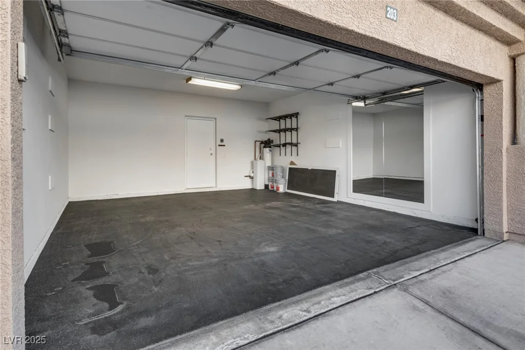 2153 Gravel Hill, Las Vegas, NV 89117