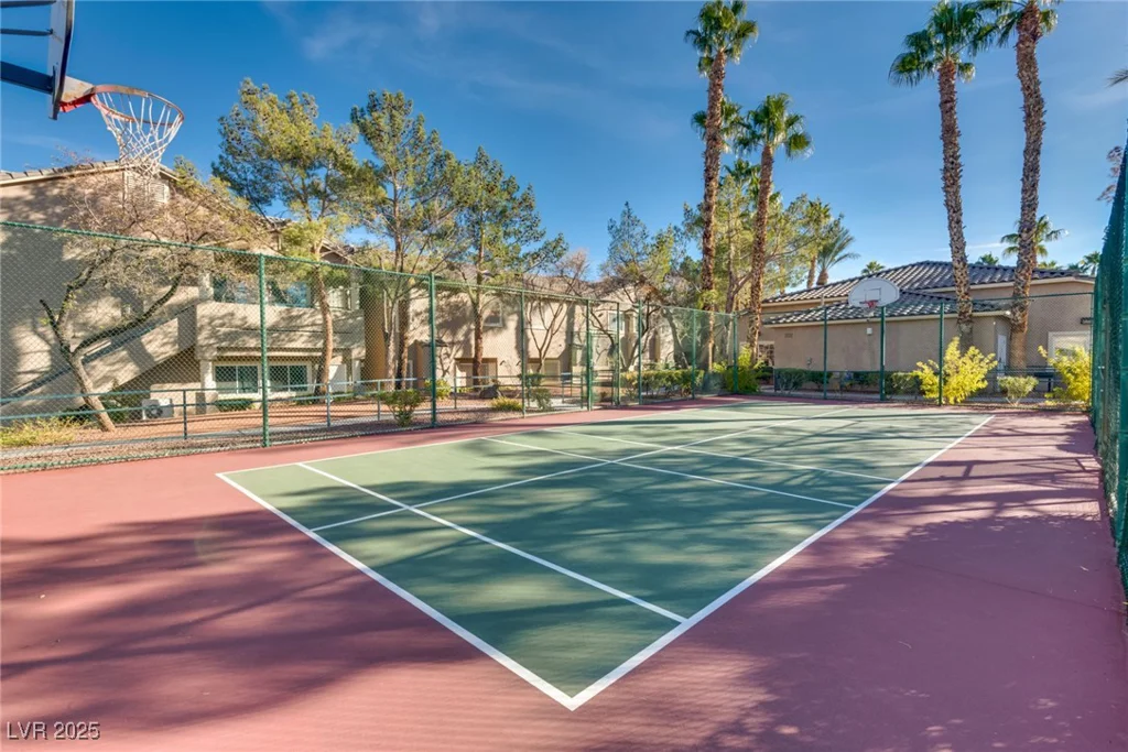 2153 Gravel Hill, Las Vegas, NV 89117